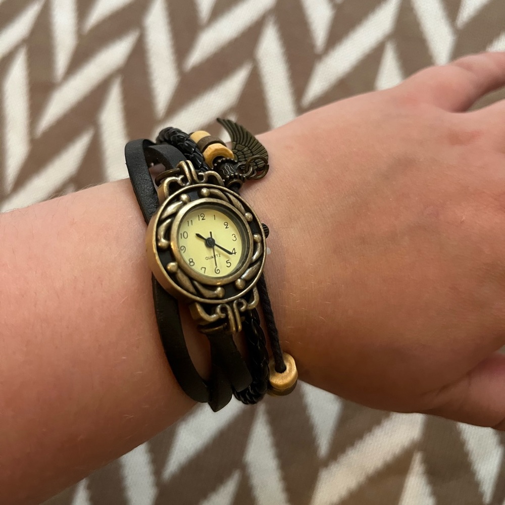 Faux Leather Snap On Watch